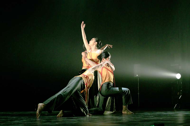 モダンバレエ上級〈ジュニア〉