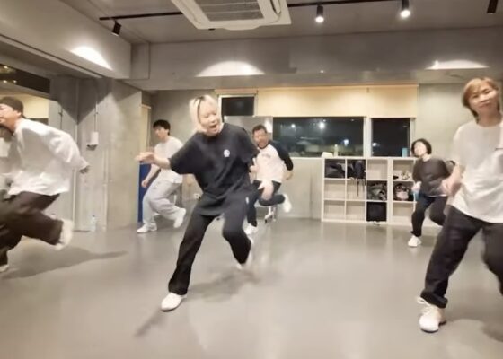 ダンスの種類を学ぼう④|HOUSE・POPPING・LOCKIN・WAACKの起源と特徴